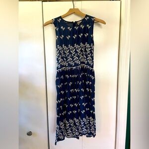 Cute sundress. Size:S. Cute eyelet details. Classy.